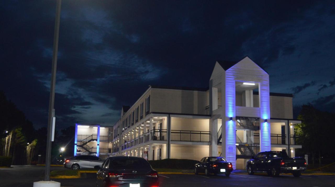 Days Inn By Wyndham Marietta-Atlanta-Delk Road Экстерьер фото